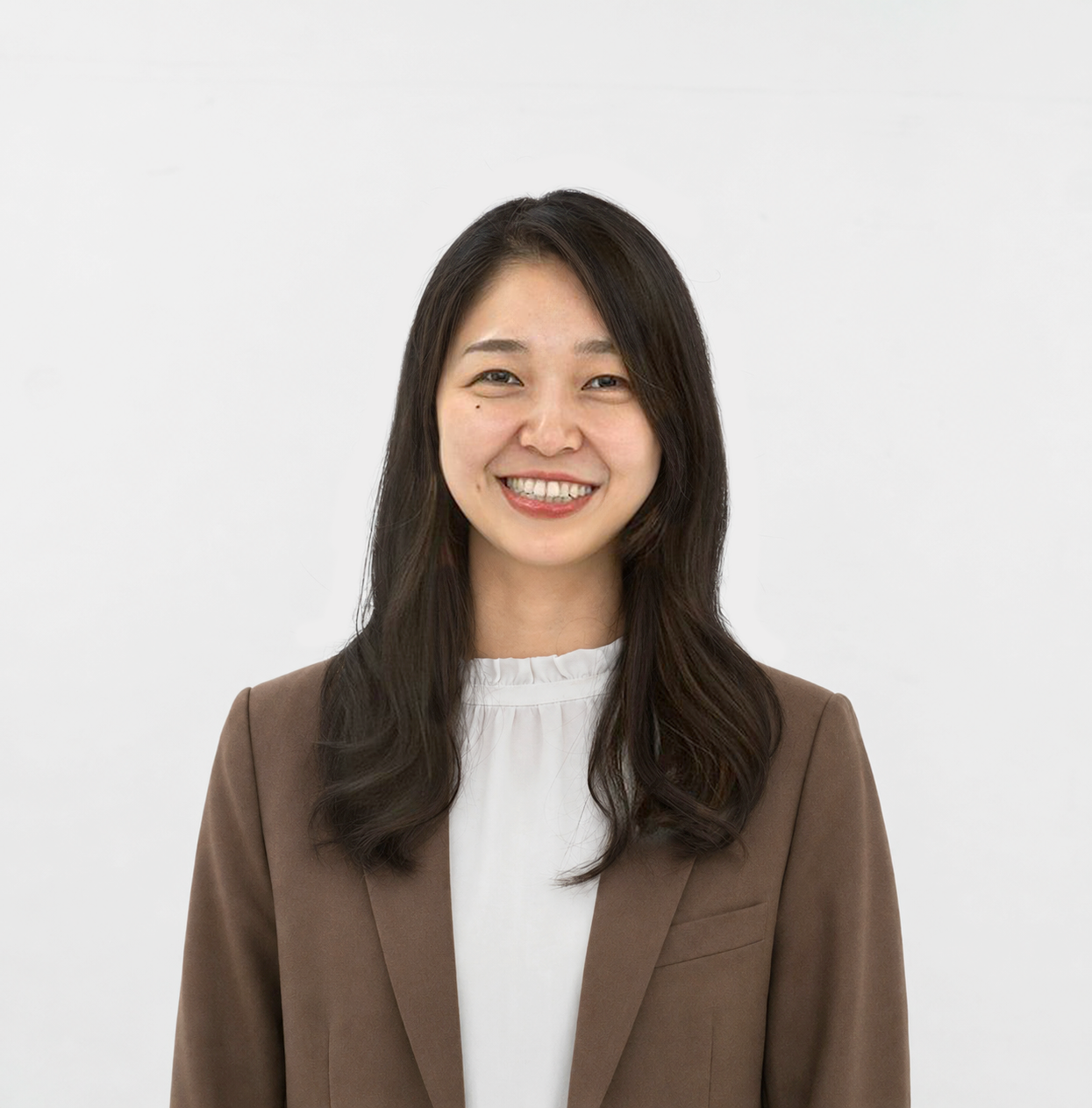 新奥真由子 プロフィール写真